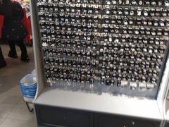 -三福时尚(三峡广场华夏银座店)