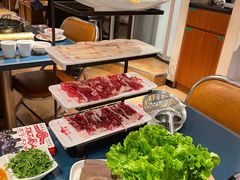 -邹开喜·小海鲜醉鸡煲·潮汕鲜切牛肉店(襄阳北路店)