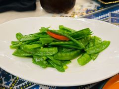 -乡村馕坑肉·烧烤·新疆菜·本地人更爱吃(阿勒泰首店)