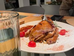 -春树下·树屋花房西餐厅(罍街AS1980店)