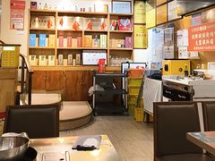 -胡须佬鸡煲四季火锅店(石厦西村直营店)