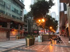 -八一路好吃街(雨田商务大厦店)