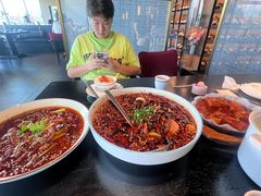-三生三味密宗川菜·江景餐厅(来福士店)