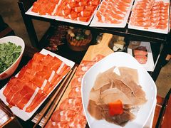 -佬土鹅肠火锅(解放路店)