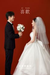 -纪梵希旅拍婚纱摄影(大连总店)