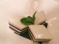-翡翠小城·海鲜豆捞·广式点心(老佛爷店)