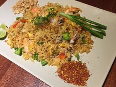 泰味墨鱼籽蟹棒炒饭-卡朋厨房(289艺术园区店)