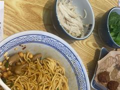 -魔都三兄弟酸辣粉·蘸卤炸串(虹桥万科店)