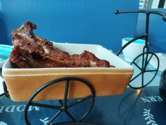 -丑小鸭的厨房(杨家坪店)