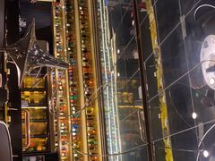 -领鲜天下·焗海鲜·花胶鸡(天目里店)