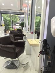 -DL HAIR SALON