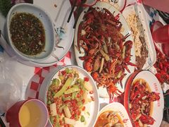 -去吃龙虾|鲜活小海鲜·鲜货烧烤(红林世界城店)