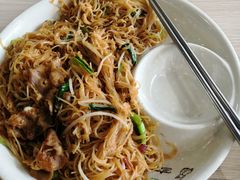牛肉炒米粉-大连理工大学中心-食堂