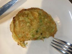 西葫芦饼配酸奶-TUK土耳其餐厅·下午茶(卢湾店)