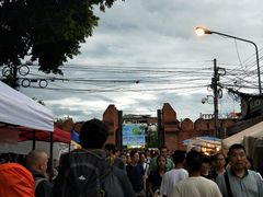 周日夜市入口（塔佩门）-周日夜市