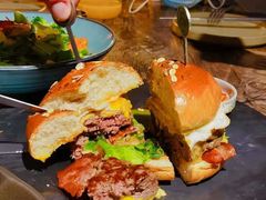 -HIGH FIVE哈福手工汉堡(桂林路店)