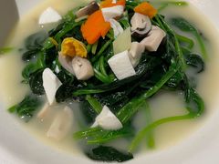 -维园悦谱·海派家常菜(乌鲁木齐南路店)