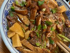 卤煮火烧-门框胡同百年卤煮(新街口店)