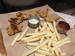 -必胜客(WOW中心城店)