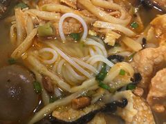-阿生哥螺蛳粉(二七万达店)