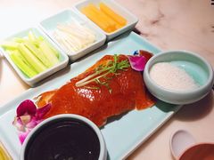 -韵秋荷(宝山龙湖天街店)