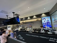 -瑞幸咖啡(凯德龙之梦莘庄店)