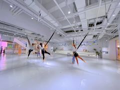 -Jumphai室内蹦极运动
