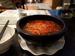 番茄秀才过桥米线-花馬肆.云南过桥米线(汉神购物广场现场熬汤店)