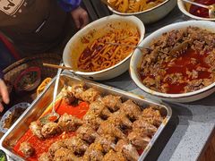 -爆炸头阿姨小四川正宗川味小吃(无任何分店)