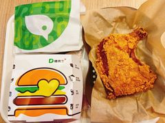 -德克士(虹桥火车站店)