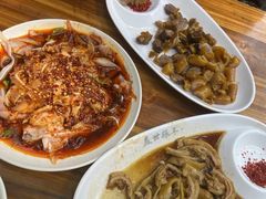 -赵姐猪耳朵饭店