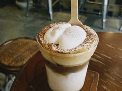 -Metal hands·铁手咖啡