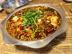 -乡土特色.冷锅鱼.牦牛肉汤锅