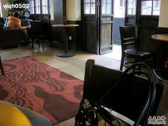 大堂-星巴克臻选(成都宽窄巷子店)