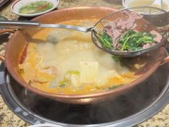 -洱火云南酸菜牛肉火锅(石景山当代商城店)