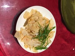 -鱼翅楼·津派砂锅鱼翅(水上公园店)