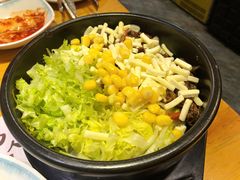 -唯成•韩国炭火烤肉 유성고기