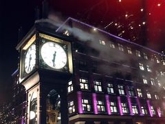 -Top Of Vancouver Revolving Restaurant