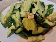 拍黄瓜-玫瑰红烤羊排(北新桥三条店)