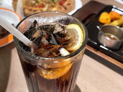 -必胜客(WOW中心城店)