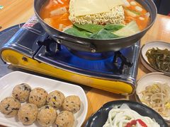 -源味屋韩式火锅&炸鸡(鼎城当代商城店)