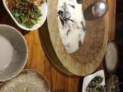 -滇香肴·云南菜蒸汽石锅鱼(云南北路店)