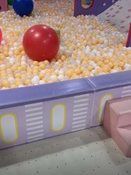 -蹦蹦乐园(南桥百联店)