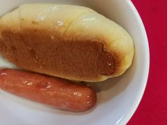 -乌兰湖畔草坪轻奢营地