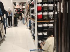 -优衣库(珠海华发商都店)