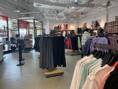 -UNDER ARMOUR(八达岭奥莱店)