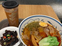 -康師傅私房牛肉面(浦机三店)