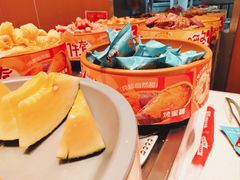 -龍歌自助小火锅(市南金茂湾店)