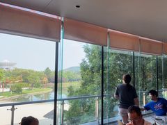 -上海佘山世茂艾美酒店