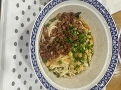 -重庆老字号·吴抄手·高豆花(T3航站楼店)